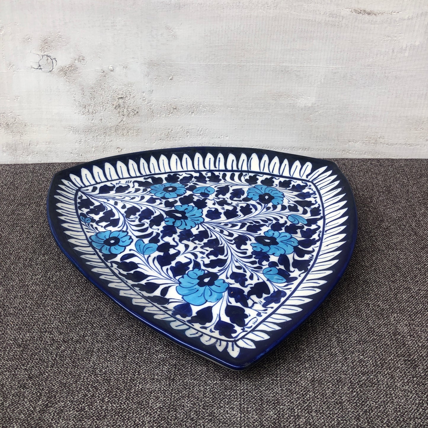 Light Serina Blue Med Serving Dish